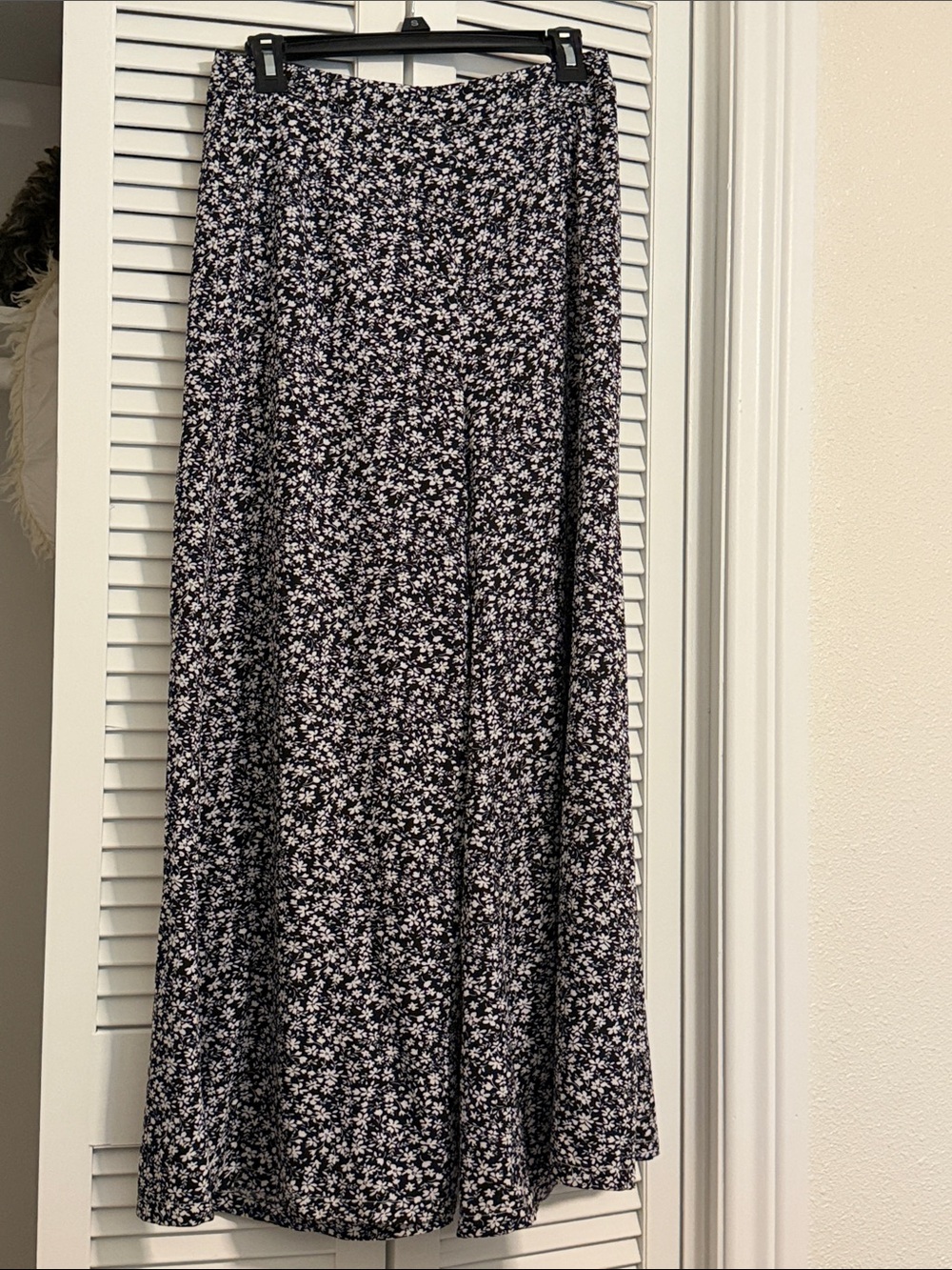 SHEIN Black and White Floral Wide Leg Jumpsuit Pants